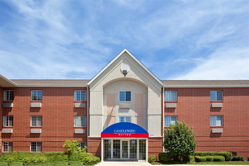 Sonesta Simply Suites Chicago Naperville Warrenville Exterior foto